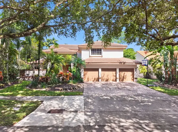 3315 Ottawa Ln, Cooper City, FL 33026