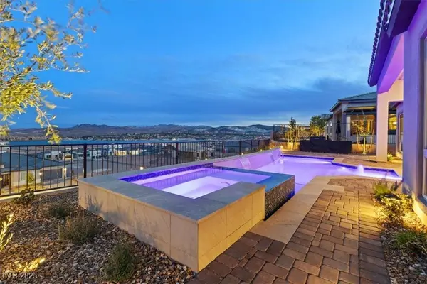 160 Stone Mesa CT, Henderson, NV 89011