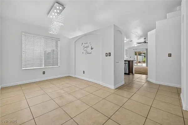 1472 Dragon Rock DR, Henderson, NV 89052