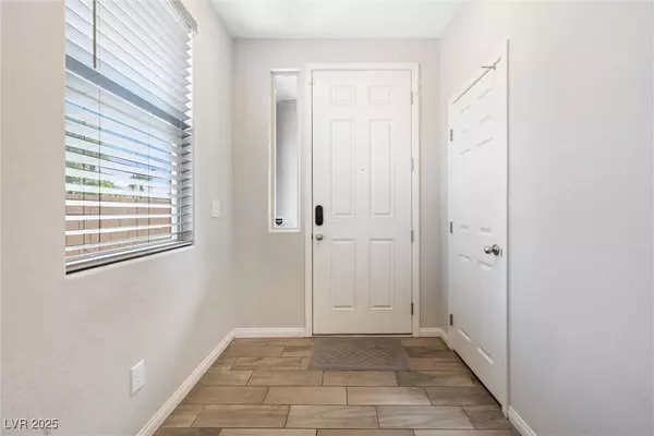 6783 Pleasant Flower ST, Las Vegas, NV 89149