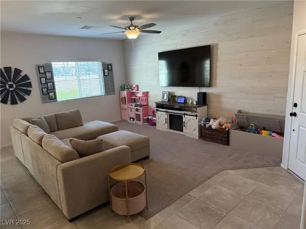 2585 Amazing Meadows AVE #1007, North Las Vegas, NV 89031