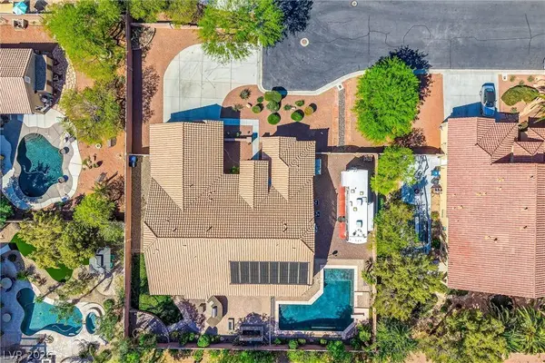 6499 Red Garnet CT, Las Vegas, NV 89131