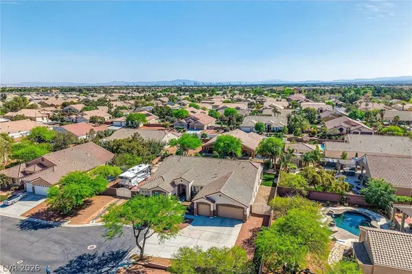 6499 Red Garnet CT, Las Vegas, NV 89131