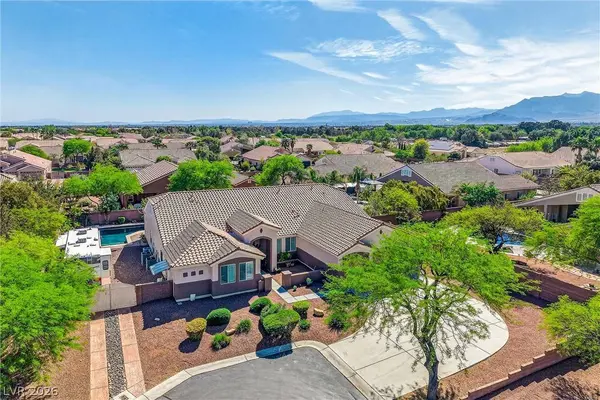 6499 Red Garnet CT, Las Vegas, NV 89131