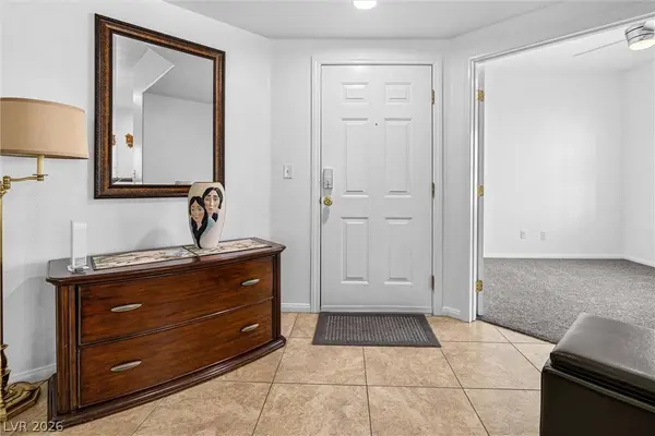 4910 Black Bear RD #101, Las Vegas, NV 89149