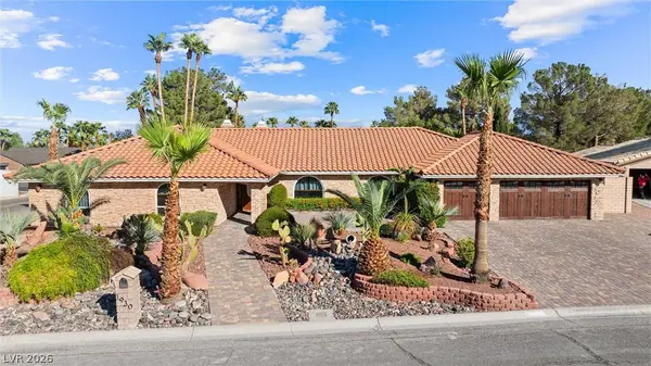 1930 Ski Slope CIR, Las Vegas, NV 89117
