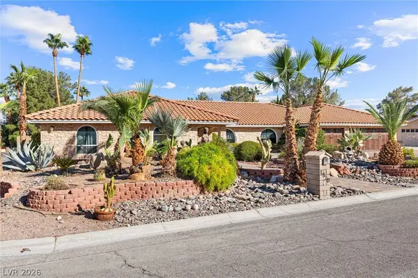 1930 Ski Slope CIR, Las Vegas, NV 89117