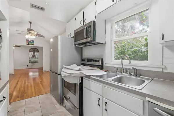 3201 W SAN JUAN ST, Tampa, FL 33629