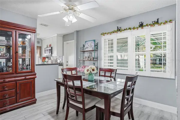 605 OAKMOSS DR, Brandon, FL 33511