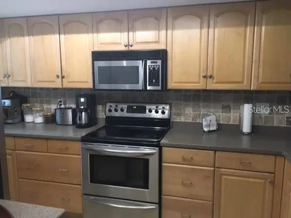 2523 CROWDER LN, Tampa, FL 33629