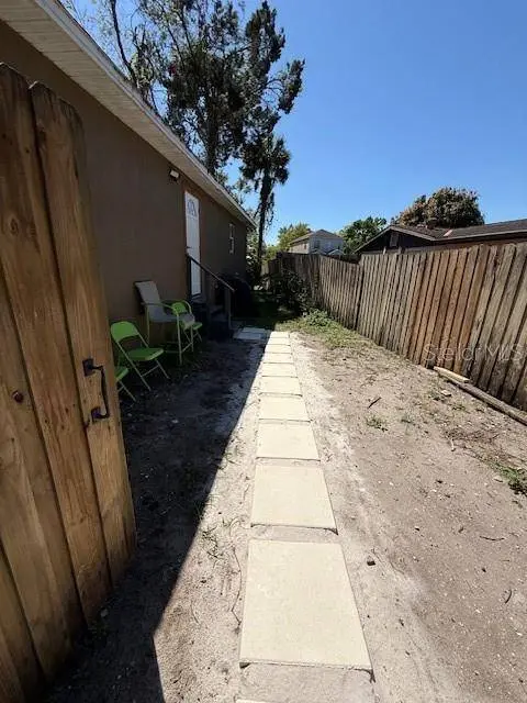6609 MYRNA DR, Tampa, FL 33619