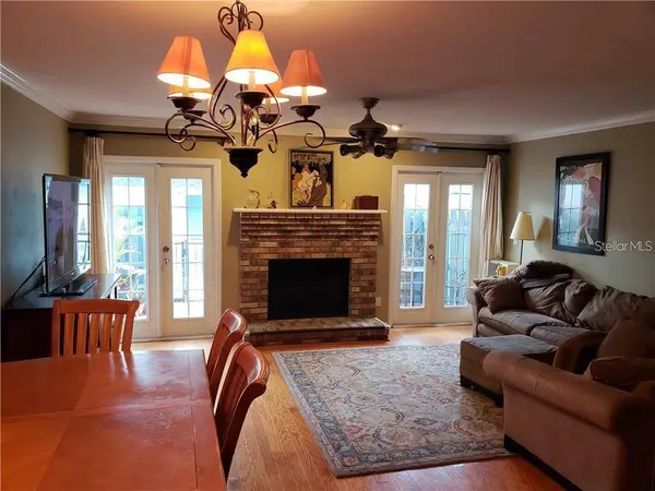 2523 CROWDER LN, Tampa, FL 33629