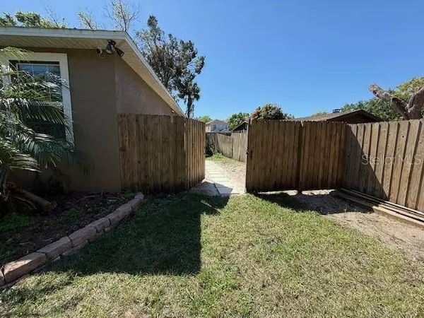 6609 MYRNA DR, Tampa, FL 33619