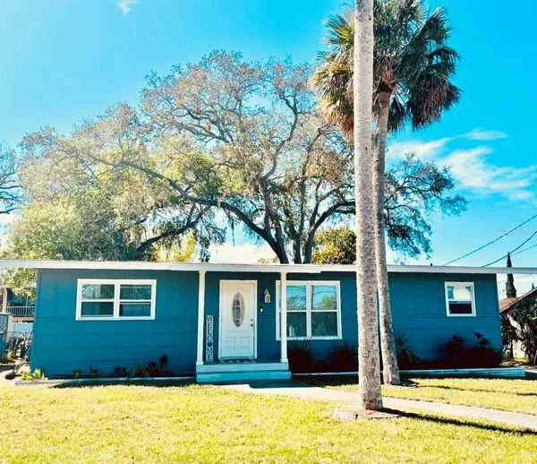 16 JEFF RD, Largo, FL 33774