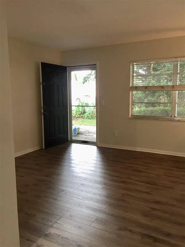 305 S WESTLAND AVE #B, Tampa, FL 33606