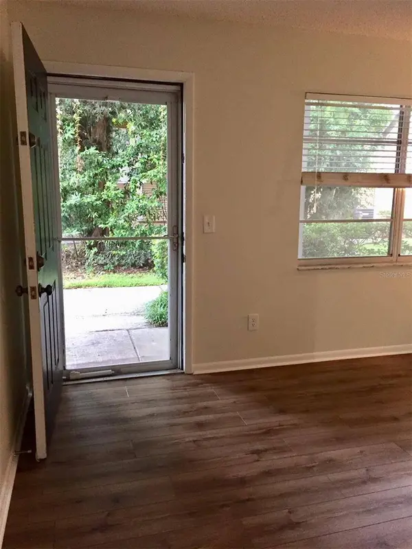 305 S WESTLAND AVE #B, Tampa, FL 33606