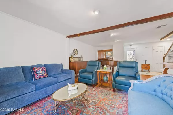 404 Briargate CIR, Lafayette, LA 70503