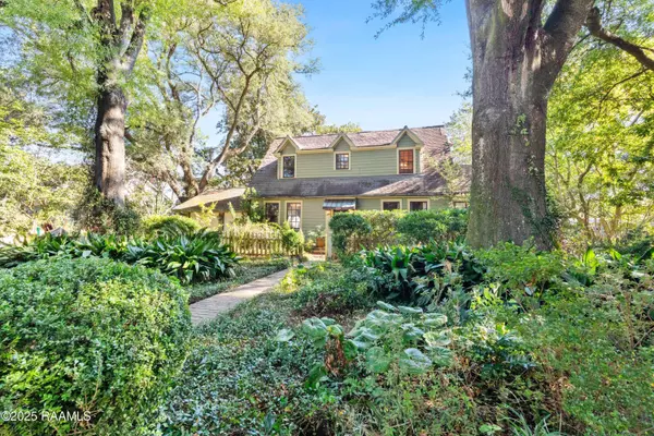 1218 Myrtle PL, Lafayette, LA 70506