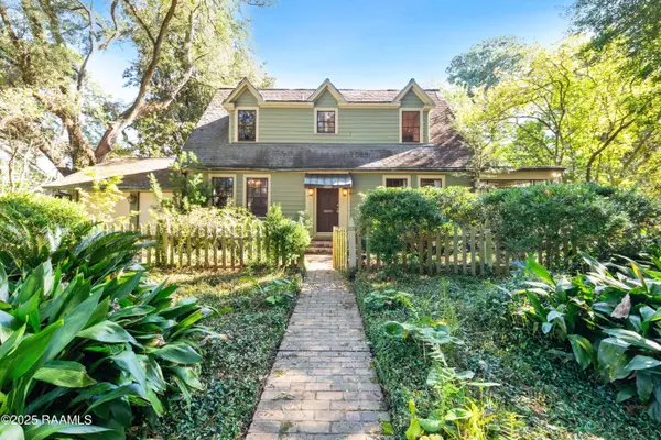 1218 Myrtle PL, Lafayette, LA 70506