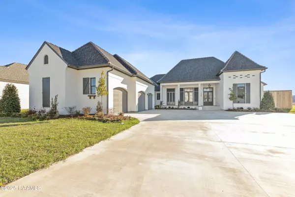 109 Trailing Oaks DR, Youngsville, LA 70592