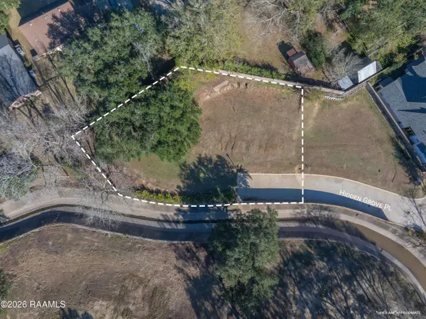 226 & 228 Hidden Grove PL, Lafayette, LA 70503