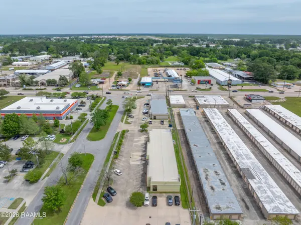 107 Energy Pkwy, Lafayette, LA 70508