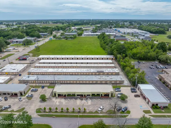 107 Energy Pkwy, Lafayette, LA 70508