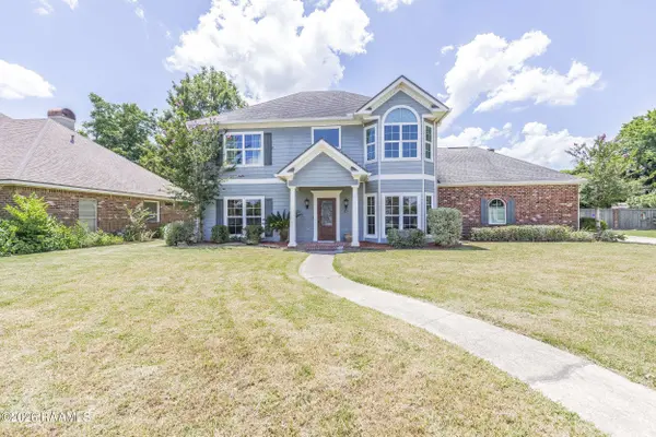 300 Oak Hollow DR, Lafayette, LA 70508