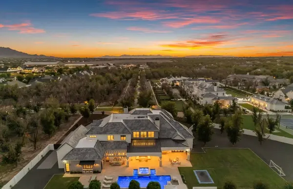 The Pecans in Queen Creek Arizona: Luxury Living with Space, Privacy, and Character,Melissa Rush