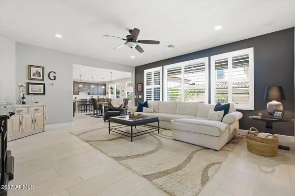 912 W KAIBAB Drive, Chandler, AZ 85248
