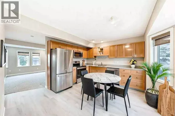 677 Regal Park NE, Calgary, AB T2E0S6