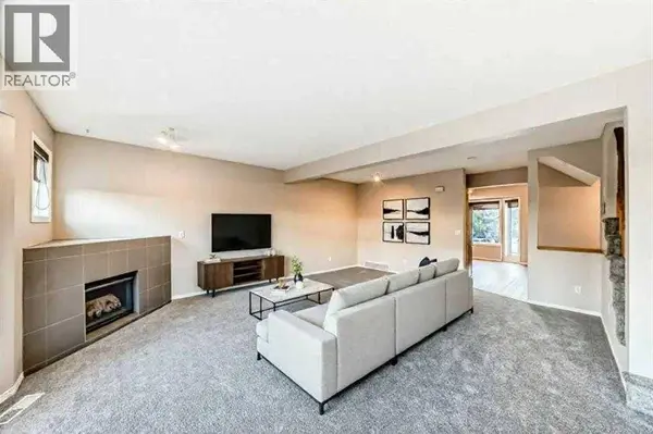 677 Regal Park NE, Calgary, AB T2E0S6
