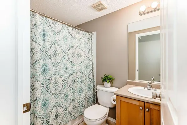 2518 Fish Creek BLVD SW #2117, Calgary, AB T2Y4T6