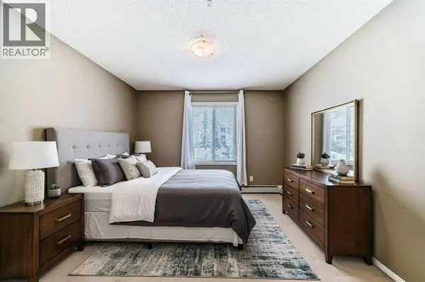 2117, 2518 Fish Creek Boulevard SW, Calgary, AB T2Y4T6