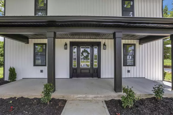 10123 Loop Road, Millersport, OH 43046