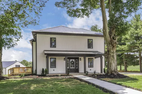 10123 Loop Road, Millersport, OH 43046