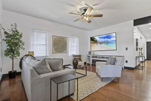 10123 Loop Road, Millersport, OH 43046