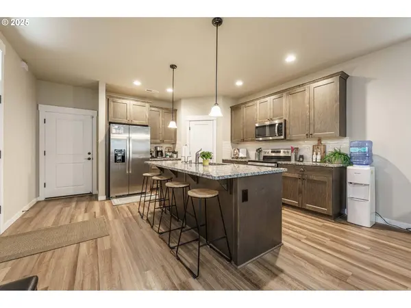 7135 S 13TH ST, Ridgefield, WA 98642