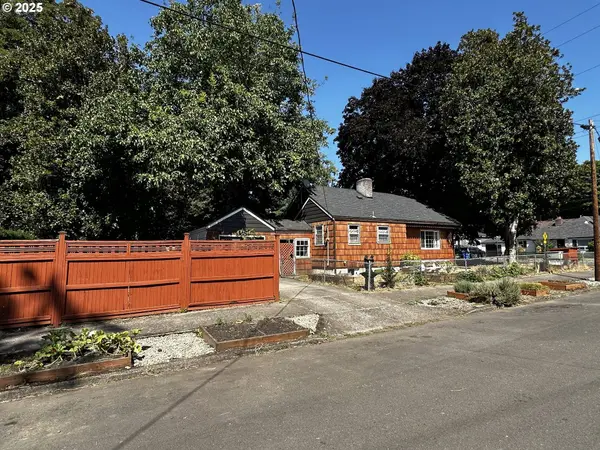2100 KAUFFMAN AVE, Vancouver, WA 98660