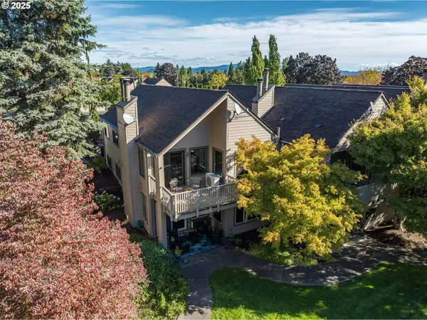 2410 SE BAYPOINT DR #68, Vancouver, WA 98683