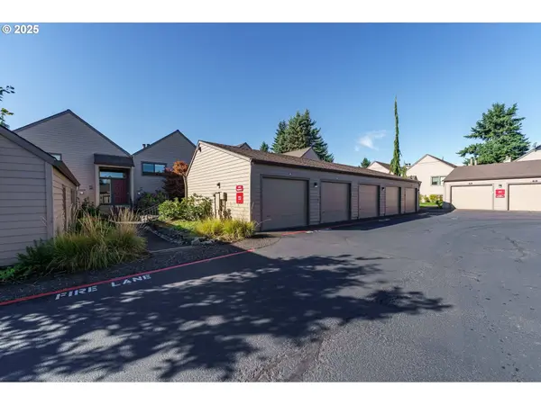 2410 SE BAYPOINT DR #68, Vancouver, WA 98683
