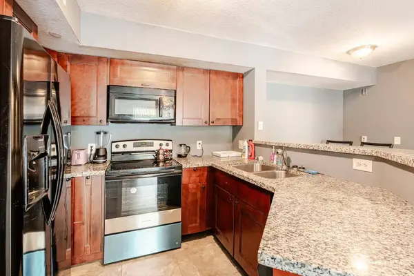 4041 San Marino BLVD #105, West Palm Beach, FL 33409