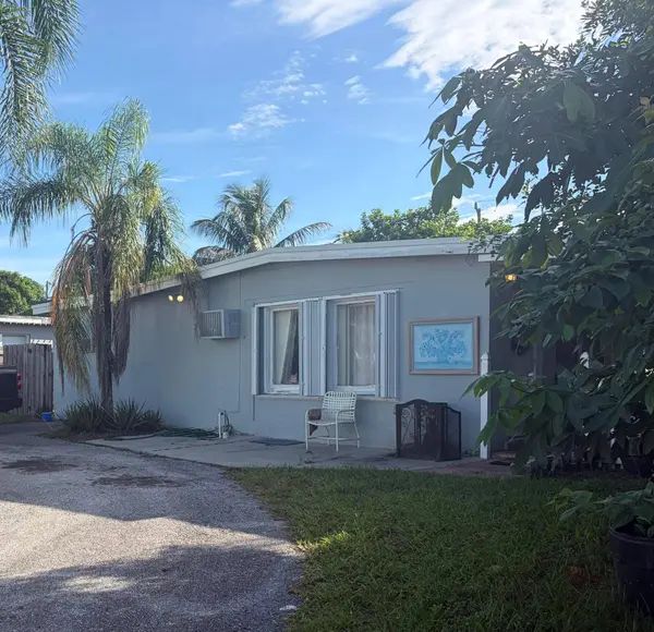 2380 RUE RD