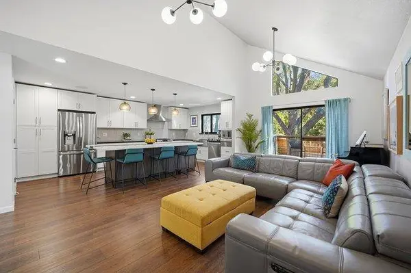 17070 Viewcrest LN, Morgan Hill, CA 95037