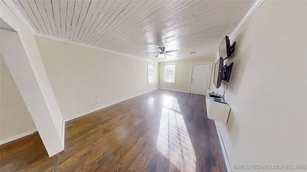 5921 S 39th West Avenue, Tulsa, OK 74107