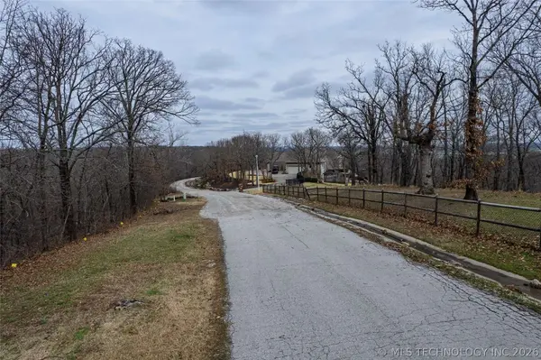 S 294th East Avenue, Broken Arrow, OK 74014