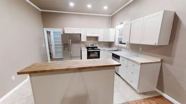 3208 E Easton ST, Tulsa, OK 74110