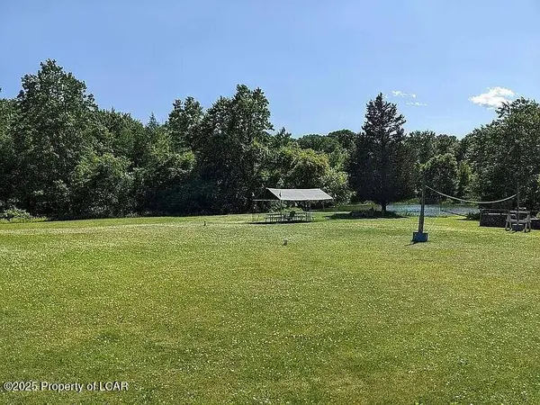 308 Small Mountain Road, Wapwallopen, PA 18660