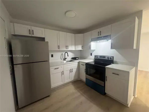 12215 W Dixie Hwy #106, North Miami, FL 33161