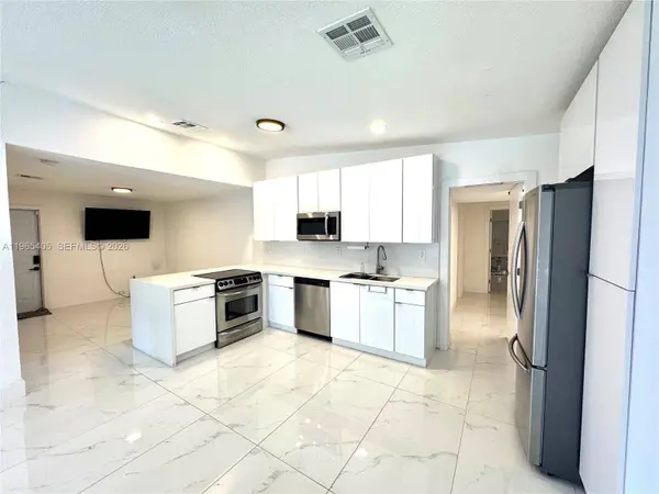 13550 NW 5th Ave, North Miami, FL 33168